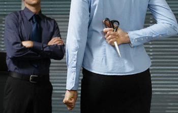 Cắt “của quý” người tình để chứng minh mình "trong sạch" ảnh 1