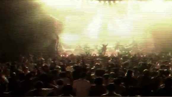 Sục sôi ý chí Việt với “Nối vòng tay lớn” bản Rock ảnh 2