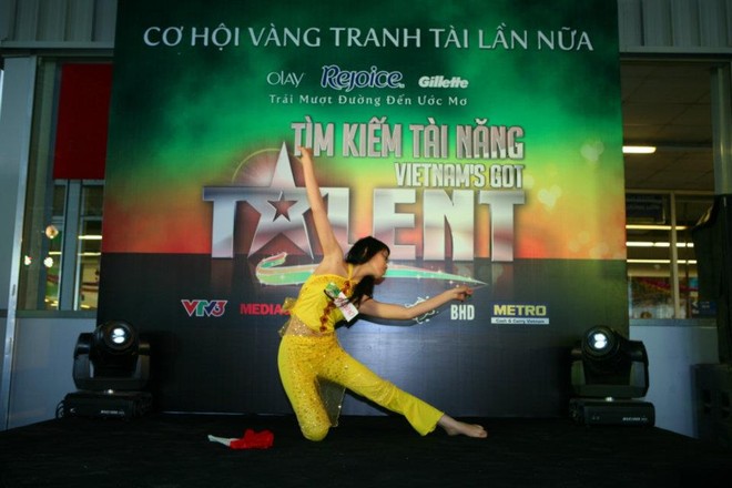Sôi sục tranh tài tìm kiếm tài năng lần hai ảnh 9