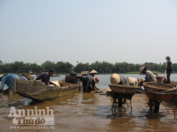 Lay lắt làng Giang Hến... ảnh 3
