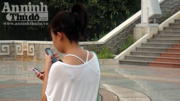 Nhếch nhác tại tượng đài chiến thắng Điện Biên Phủ ảnh 9