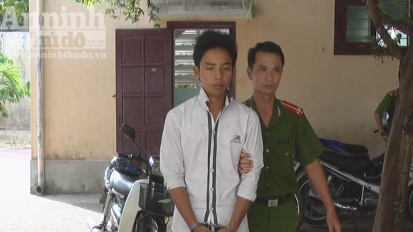 Bắt đối tượng chuyên cướp giật, đe dọa hãm hiếp phụ nữ ảnh 2
