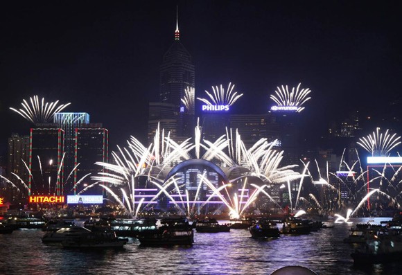 Người dân thế giới đón mừng năm mới 2013 ảnh 18
