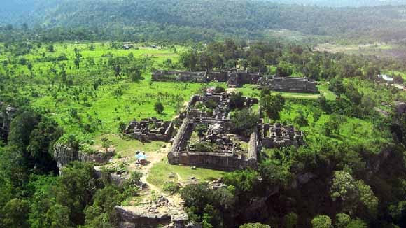 Thái Lan và Campuchia thỏa thuận chung về ngôi đền cổ Preah Vihear ảnh 1