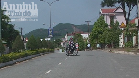 Chỉnh tình trạng vi phạm Luật giao thông do “gần nhà xa ngõ” ảnh 1