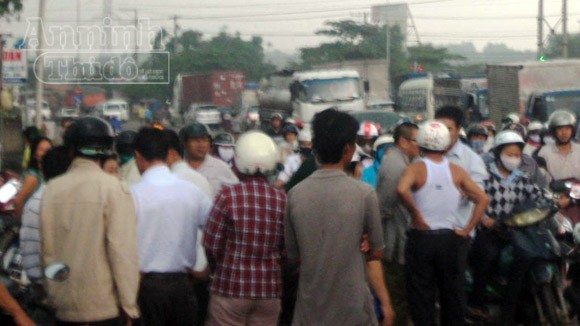 Xe ben cán chết người đàn ông trên quốc lộ 51 ảnh 2