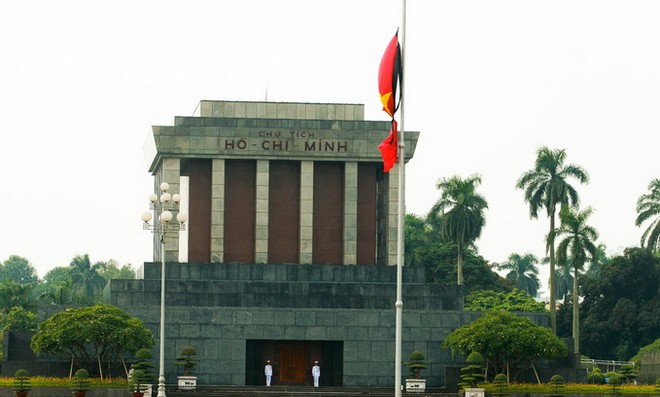 Đại tướng Võ Nguyên Giáp: Quốc sử lưu danh, lòng dân tạc tượng! ảnh 5