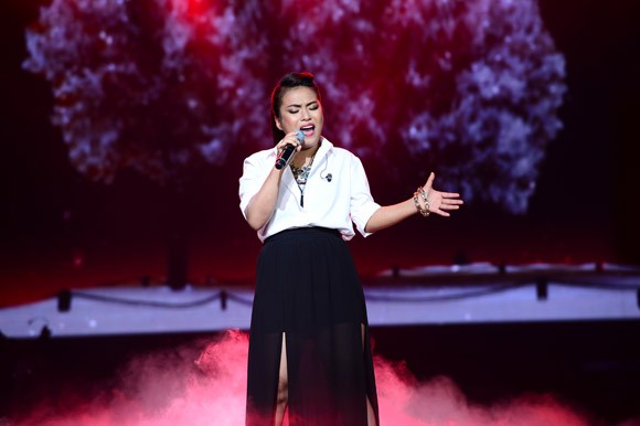 Thầy trò Đàm Vĩnh Hưng giở "chiêu" giả gái hút khán giả ảnh 7