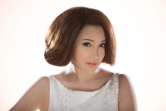 Lộ diện giám khảo đầu tiên của "The X-Factor Việt Nam" ảnh 1