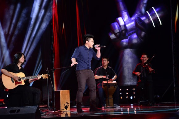 Lọt top nguy hiểm, Song Tú bật khóc: "Chưa có đêm thi nào khốc liệt như đêm nay" ảnh 7