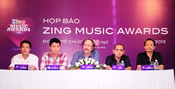 Phương Mỹ Chi bất ngờ lọt vào top 10 đề cử giải thưởng Nghệ sĩ của năm ảnh 3