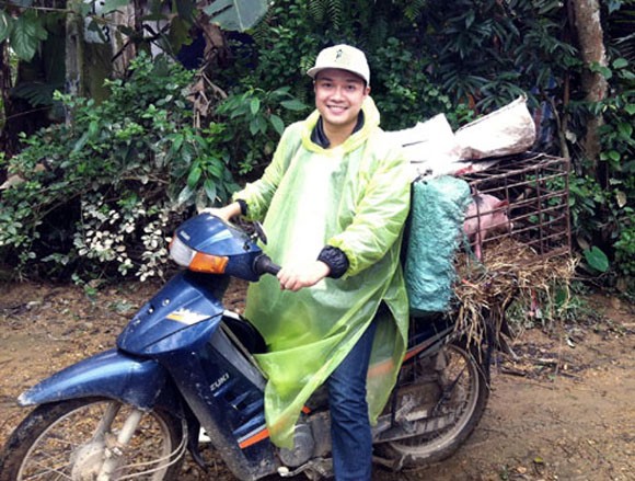 Hàng trăm con lợn, gà giống được trao tận tay người dân vùng lũ ảnh 6