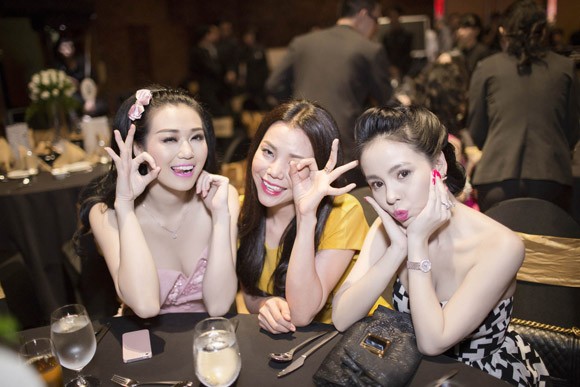 “Mỹ nhân Sài Gòn” tham dự Gala “Ngôi sao Xanh” ảnh 7