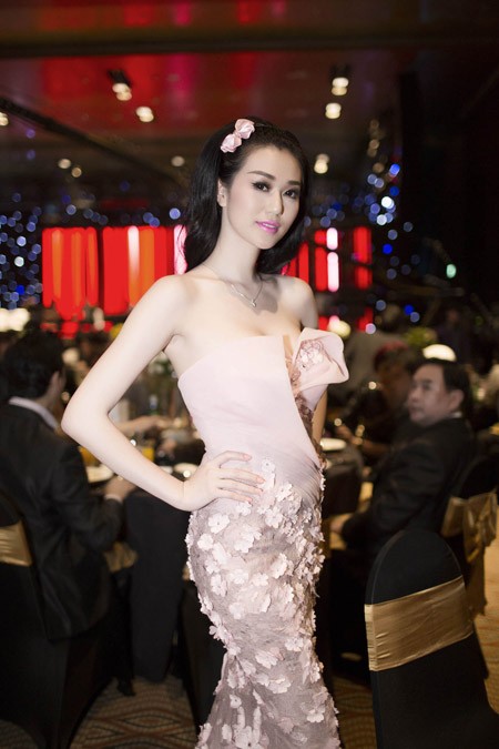 “Mỹ nhân Sài Gòn” tham dự Gala “Ngôi sao Xanh” ảnh 5