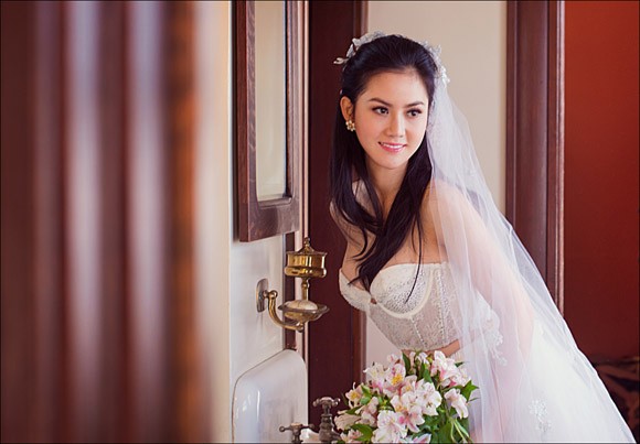 Hoa hậu Tristine Trâm Bùi mặc nội y khoe thân hình nóng bỏng ảnh 10