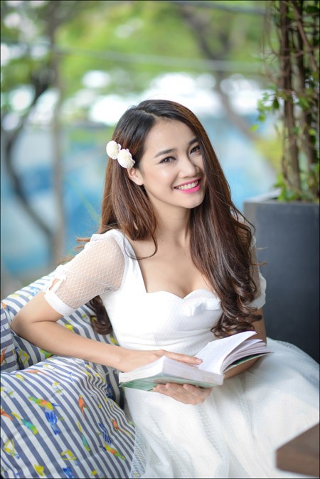 Vẻ đẹp ngọt ngào của nữ diễn viên chính phim “Quả tim máu” ảnh 6