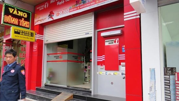 Vụ đốt cây ATM: Đối tượng phá hoại là kẻ tâm thần!? ảnh 1