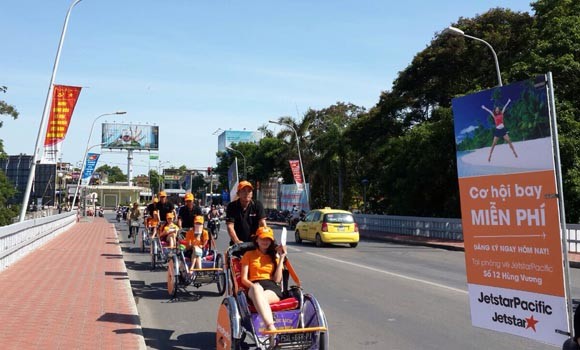 Jetstar Pacific bay chuyến đầu tiên TP HCM - Huế ảnh 1