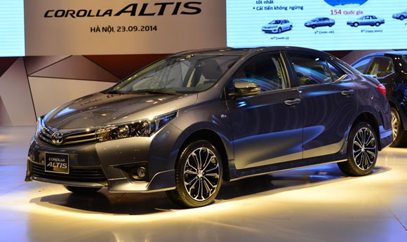 Toyota Việt Nam tung Corolla Altis thế hệ mới ảnh 1