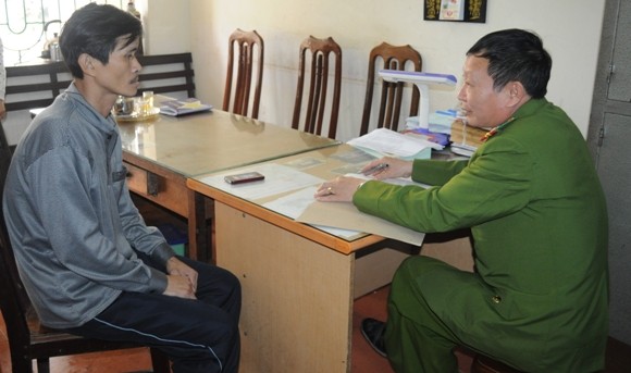 Giết người vì tàu lá chuối trải đầu ngõ ảnh 1