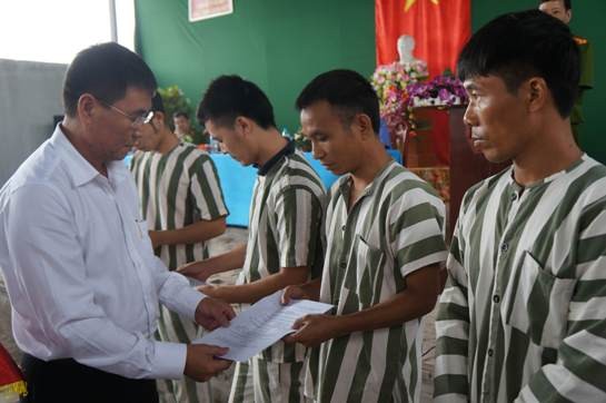 211 phạm nhân tại Hà Nội được giảm án, tha tù ảnh 1