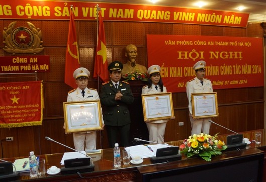 Tổ chức 4 đợt thi đua do CATP Hà Nội phát động ảnh 3