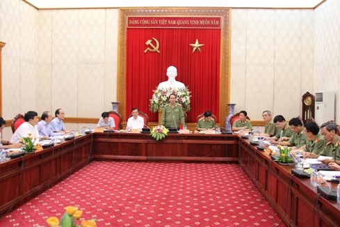 Bộ Công an làm việc với Bộ Tài chính về dự toán ngân sách an ninh năm 2015 ảnh 1