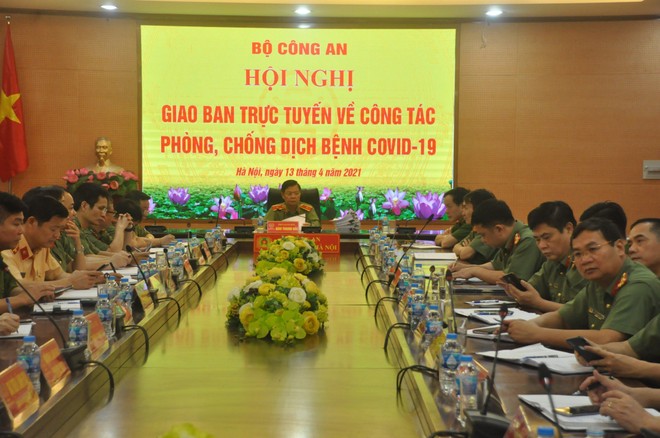 Lực lượng Công an phòng chống Covid-19: Chú trọng phòng ngừa, khóa chặt nguy cơ lây bệnh từ bên ngoài ảnh 3