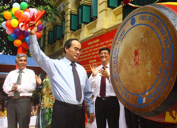 Náo nức vào năm học mới ảnh 1