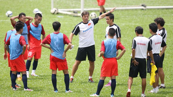 U23 Việt Nam chuẩn bị cho SEA Games 26: Sức sống mới ảnh 1