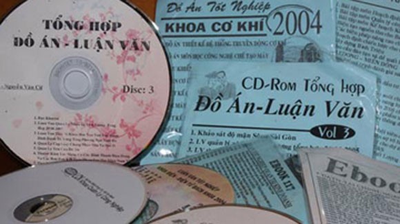 Đi chợ chứng chỉ, bằng cấp dễ như mua... rau ảnh 1