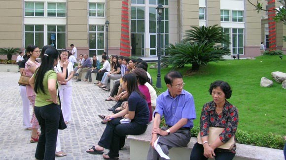 Hà Nội ban hành giá trần dịch vụ chung cư: Có chấm dứt được tranh chấp? ảnh 1