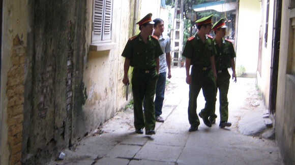 Không quản nguy hiểm ảnh 1