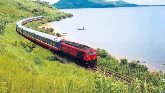 Thưởng thức cà phê bằng… ống hút ảnh 1