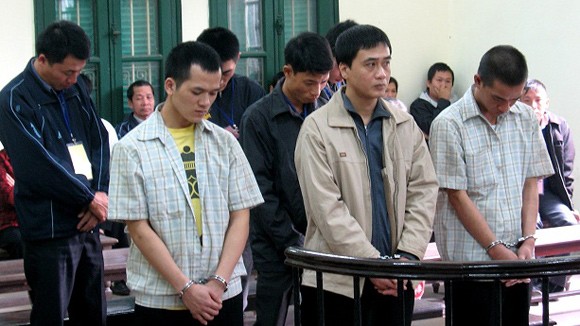 Xét xử đường dây trộm cắp, tiêu thụ xe gian ảnh 1