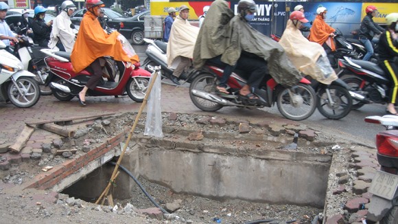 “Bẫy”… lộ thiên ảnh 1
