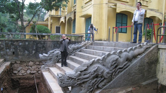 Phát hiện sân Đan Trì tại Hoàng thành Thăng Long ảnh 1