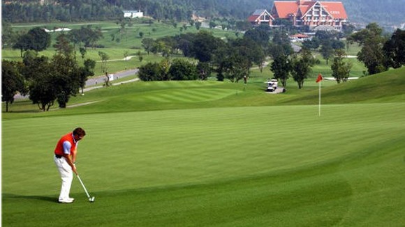 Cấp phép sân golf : Thừa nhưng vẫn xin thêm? ảnh 1