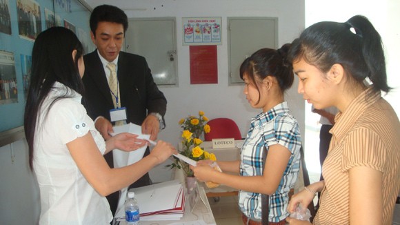 Trên 96% sinh viên ĐH KHXH&NV ra trường có việc làm ảnh 1