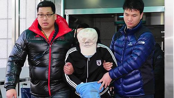 Cảnh sát biển Hàn Quốc bị ngư dân Trung Quốc sát hại ảnh 1