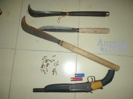 Dùng súng giải quyết mâu thuẫn tiền bạc ảnh 3