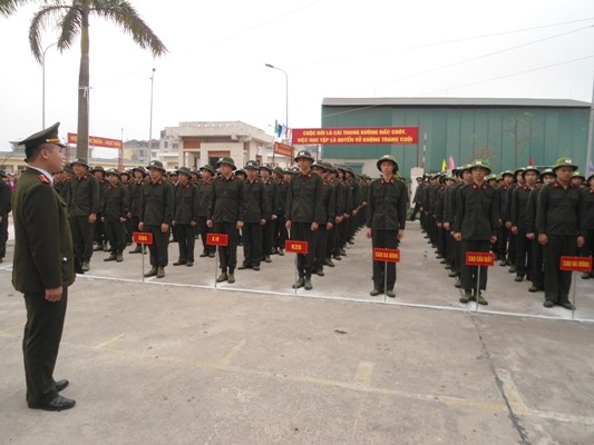 Phấn khởi lên đường thực hiện nghĩa vụ Công an nhân dân ảnh 2