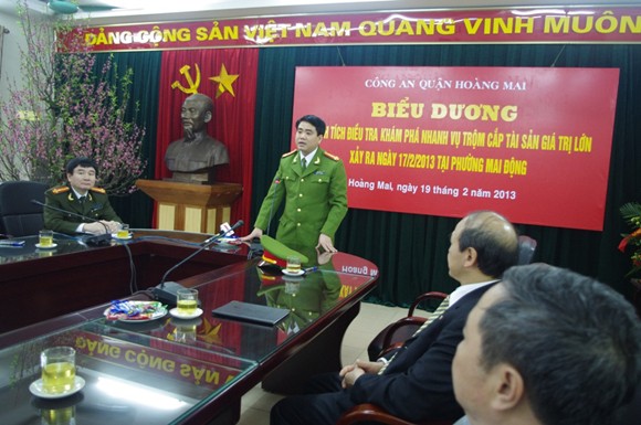 Khen thưởng thành tích khám phá nhanh vụ trộm tài sản giá trị lớn ảnh 4