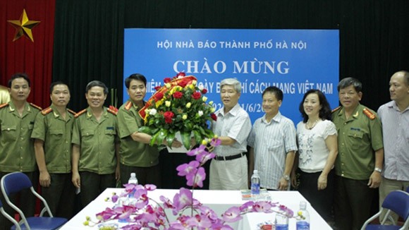 “Cảm ơn các cơ quan báo chí đã luôn ủng hộ, hợp tác với Công an Hà Nội” ảnh 3