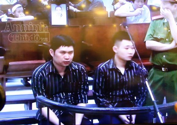 Dừng phiên toà, trả hồ sơ điều tra bổ sung vụ vứt xác phi tang ở TMV Cát Tường ảnh 3
