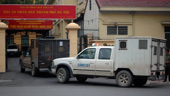 Xét xử đại án "bầu" Kiên: Rút phần truy tố đối với ông Trần Xuân Giá ảnh 2