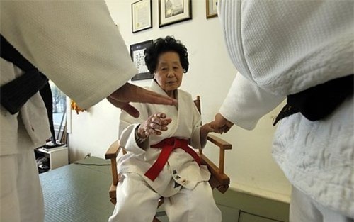 Nữ võ sĩ judo số 1 hành tinh qua đời ảnh 1