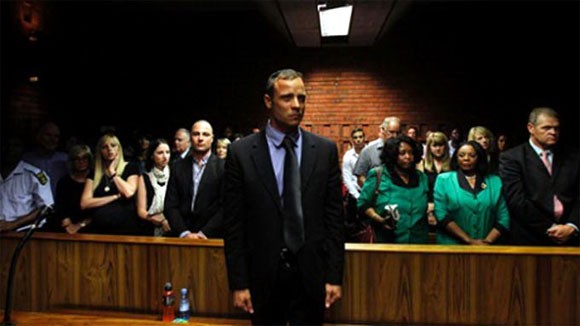 Bản khai của Pistorius về vụ bắn chết bạn gái ảnh 1