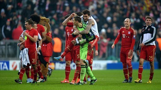 Bayern rộng cửa, PSG “thoát chết” ảnh 1