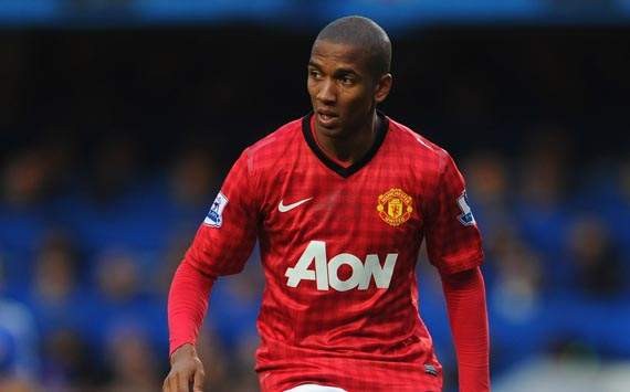 Quỷ đỏ mất Ashley Young đến hết mùa ảnh 1